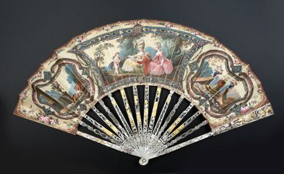 null L'amour guitariste, circa 1780
Folded fan, silk leaf embroidered with golden...