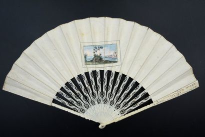 null Naples and Vesuvius in eruption, around 1770
Folded fan, the double leaf in...