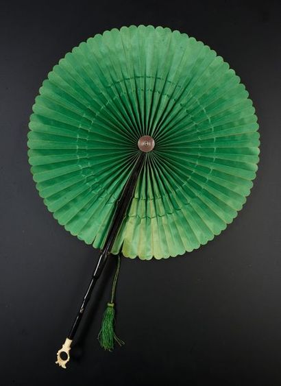 Ecran-ombrelle, vers 1860 Eventail transformable...