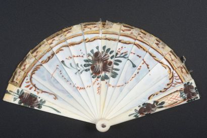 null Miniatures, circa 1900Two miniature fans, for dolls, of the broken ivory type*...