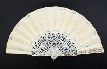 Gustave Lasellaz Do they think of the grape? circa 1880
Folded fan, a sheet of paper...