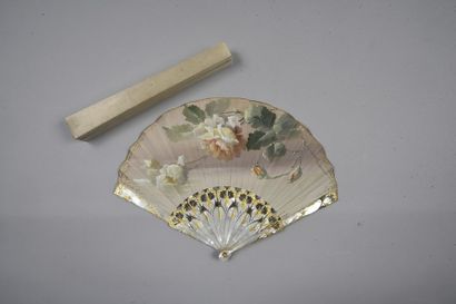 null Billotey, Les roses, around 1900-1920
Fan shaped like a balloon, the silk leaf...