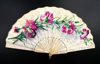 null Recuerdo de Valencia, circa 1920
Folded fan, double-sided. The skin leaf painted...