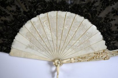 null Butterfly goddess, circa 1890-1900Wide fan, the lace leaf with bobbins decorated...