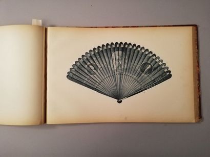 BUISSOT Collection of antique fans from the 17th & 18th centuries.E.B 1890, Ateliers...