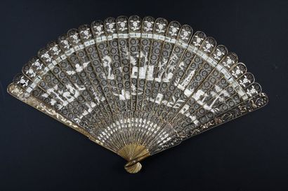 null The sacred horse and the moon, China, 1820-1840
Filigree silver broken fan with...