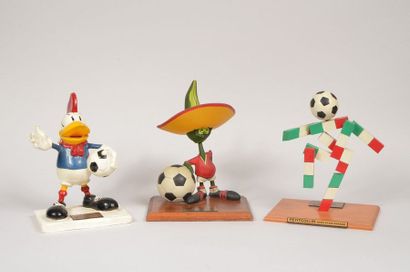 null Set of 3 official mascots Peno for the 1984 European Championship in France,...
