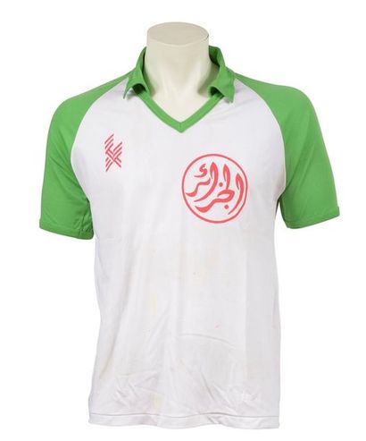 null Jersey n°18 of the Algerian National Team for the friendly match against Racing...