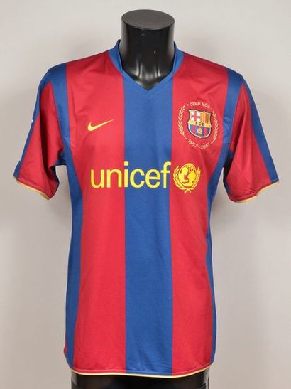 null Thierry Henry. Maillot n°14 du F.C Barcelone porté lors de la saison 2007-2008...