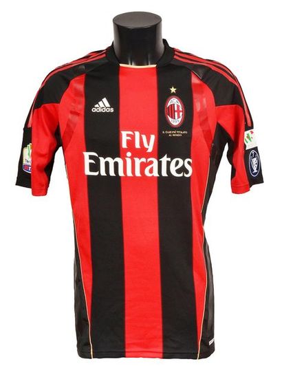 null Thiago Silva. Maillot n°33 du Milan AC pour la rencontre de 1/2 finale de la...