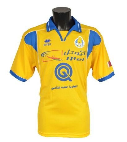 null Marcel Dessailly. Al Gharafa jersey n°6 worn during the 2005-2006 season of...