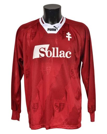 null Frédéric Meyrieu. FC Metz jersey No. 5 for the 1995-1996 season of the French...