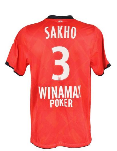 null Mamadou Sakho. Paris Saint-Germain jersey n°3 worn during the 2010-2011 season...