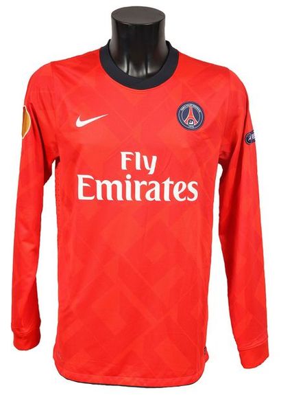 null Néné. Paris Saint-Germain jersey n°19 worn during the 2010-2011 Europa League...