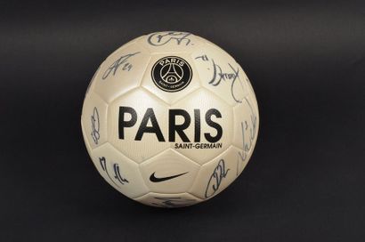 null Paris Saint-Germain ball with the signatures of the team's players for the 2015-2016...