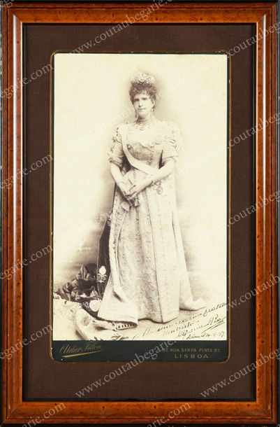 null MARIA PIA, reine de Portugal, née princesse de Savoie (1847-1911).
Portrait...