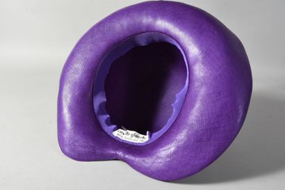 null CHAPEAU d’été, capeline en paille tressée violette, calotte bombée ceinte d’un...