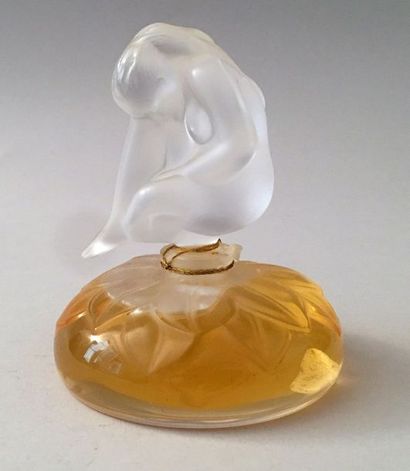 null Lalique parfums – « Le Nu » - (années 1990) Flacon encrier en cristal incolore...