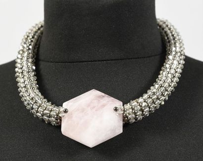 null GIORGIO ARMANI, collier tour de cou, important quartz rose octogonal facetté...