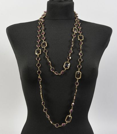 null CHANEL, sautoir, Collection 1981, long collier en cristaux de verre taillé à...