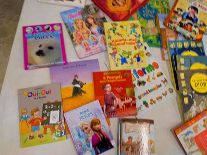 null A set of 21 children's books