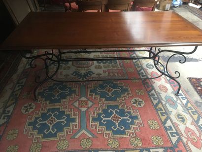 null Dining table ROCHE ET BOBOIS, Garrigue model, cherry wood top, wrought iron...