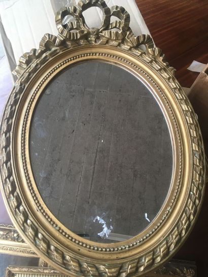 null Medallion mirror Louis XV style 59x40cm
