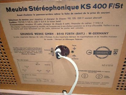 null GRUNDIG, Meuble stéréophonique KS 400 F/ST, transistor électrique, meuble tourne...