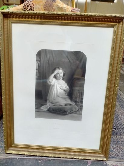 null Young girl at the prayer, lithograph in its gilded frame.