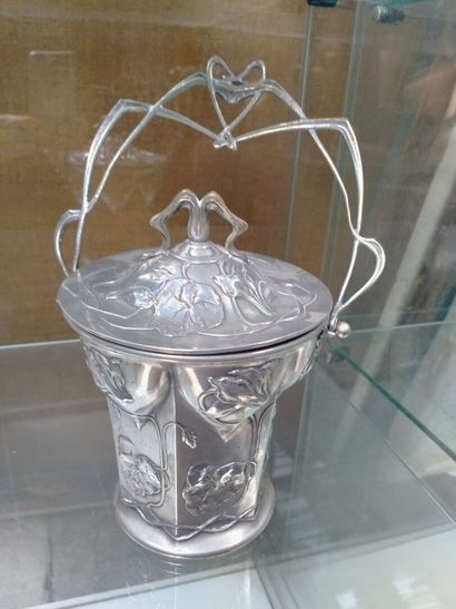 Ice cube holder in silver plated metal circa...