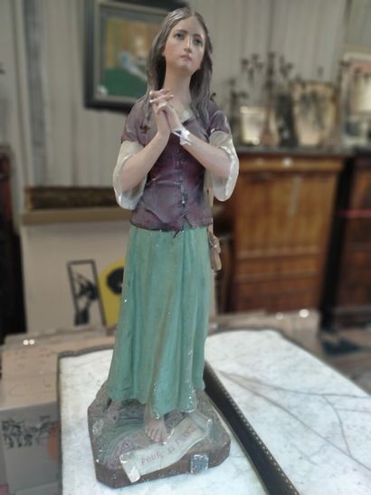 null Statue de Jeanne dans les champs "Pour la France", plâtre, XXe H : 90cm (choc,...