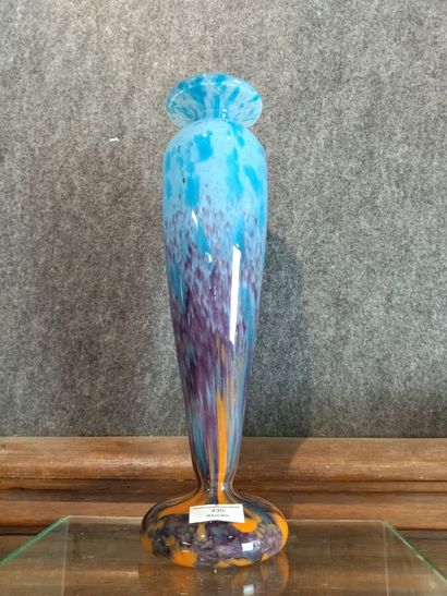  Charles SCHNEIDER : Vase balustre à col ourlet en verre marmoréen dans les tons... Gazette Drouot