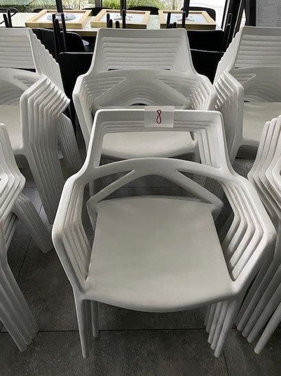 null 13 fauteuils en PVC blanc VONDOM