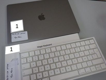 null 1 ordinateur APPLE MacBook Pro Modele A1708 - Core i5 - sans chargeur - écran...