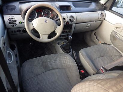 null RENAULT KANGOO COMBI 5 PLACES 1.5 DCI 85 CV
Genre : VP
Carburant	GO
Genre	VP...