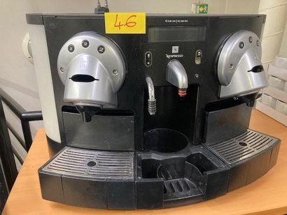 1 machine à café NESPRESSO GEMINI CS 220...