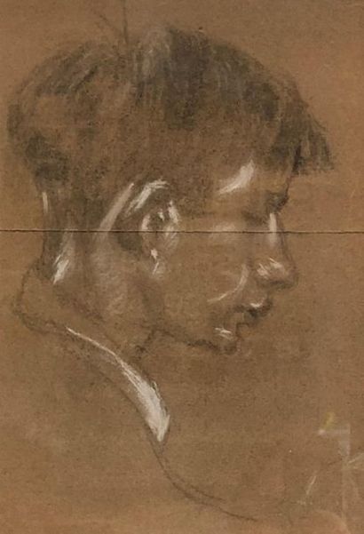 null Attribué à Jacques CHAPIRO (1887/97-1972)
Portrait de jeune homme
Fusain et...