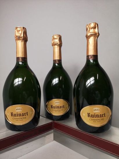 null 3 bouteilles CHAMPAGNE RUINART