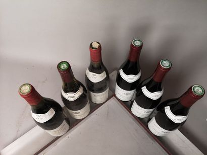 null 6 bouteilles BOURGOGNES DIVERS A VENDRE EN L'ETAT 


1 bouteille POMMARD - BELORGEY...