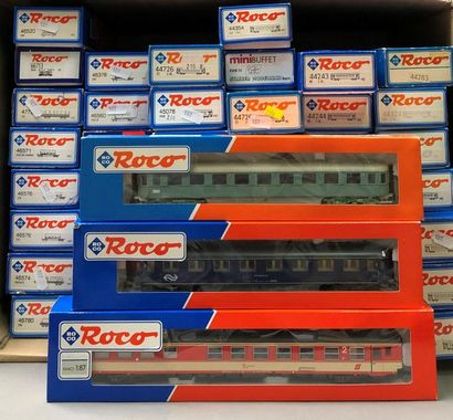 null ROCO
Voitures voyageurs et wagons marchandises dont : SNCF, SNCB, RENFE, DB,...