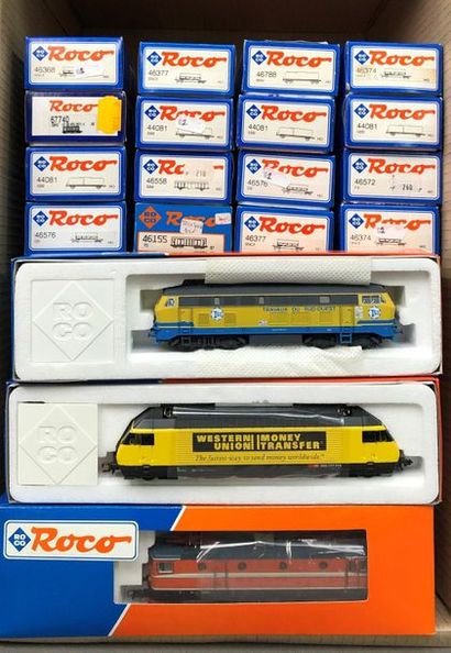 null ROCO
Motrices locotender dont :
SNCF, SJ, SBB
Ref : 43373, 43520, 63514
(4 pièces)
Wagons...