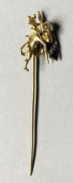 null Tie pin in yellow gold, 18k 750‰, decorated with a greyhound holding an enamelled...