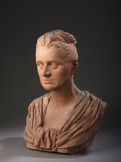 null École FRANCAISE, vers 1850


Portrait de femme


Buste en terre cuite.


H....