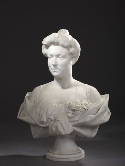 null Paul François NICLAUSSE (1879-1958)


Bust of a woman 


	White marble 


	Circa...