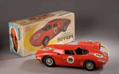 null CAMPEON PAYA Ferrari 250 LM 
Télecommandé, phares éclairants, boîte
L : 41 cm,...