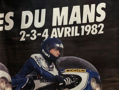 null Lot de 3 affiches :
- 24 Heures du Mans Moto 1979 x2
233x314 cm
- 24 Heures...