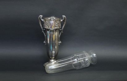 null 
Important silver metal spindle vase with openwork decoration in the upper part...