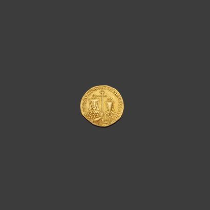 null CONSTANTIN VII et ROMAIN II (913-959)

Solidus. Constantinople. 4 ,32 g.

Buste...