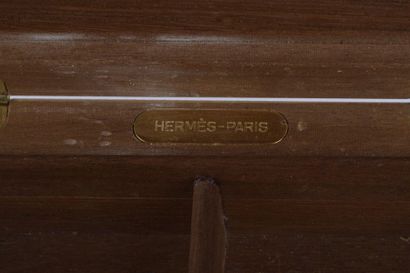 null Boîte en galuchat signée HERMES PARIS

Sous réserve d'expertise