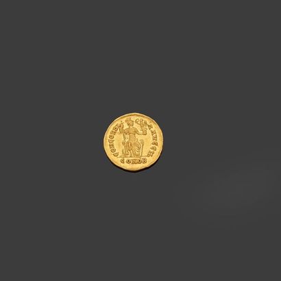 null ARCADIUS (383-408)

Solidus. Constantinople. 4,43 g.

Son buste de face. R/...